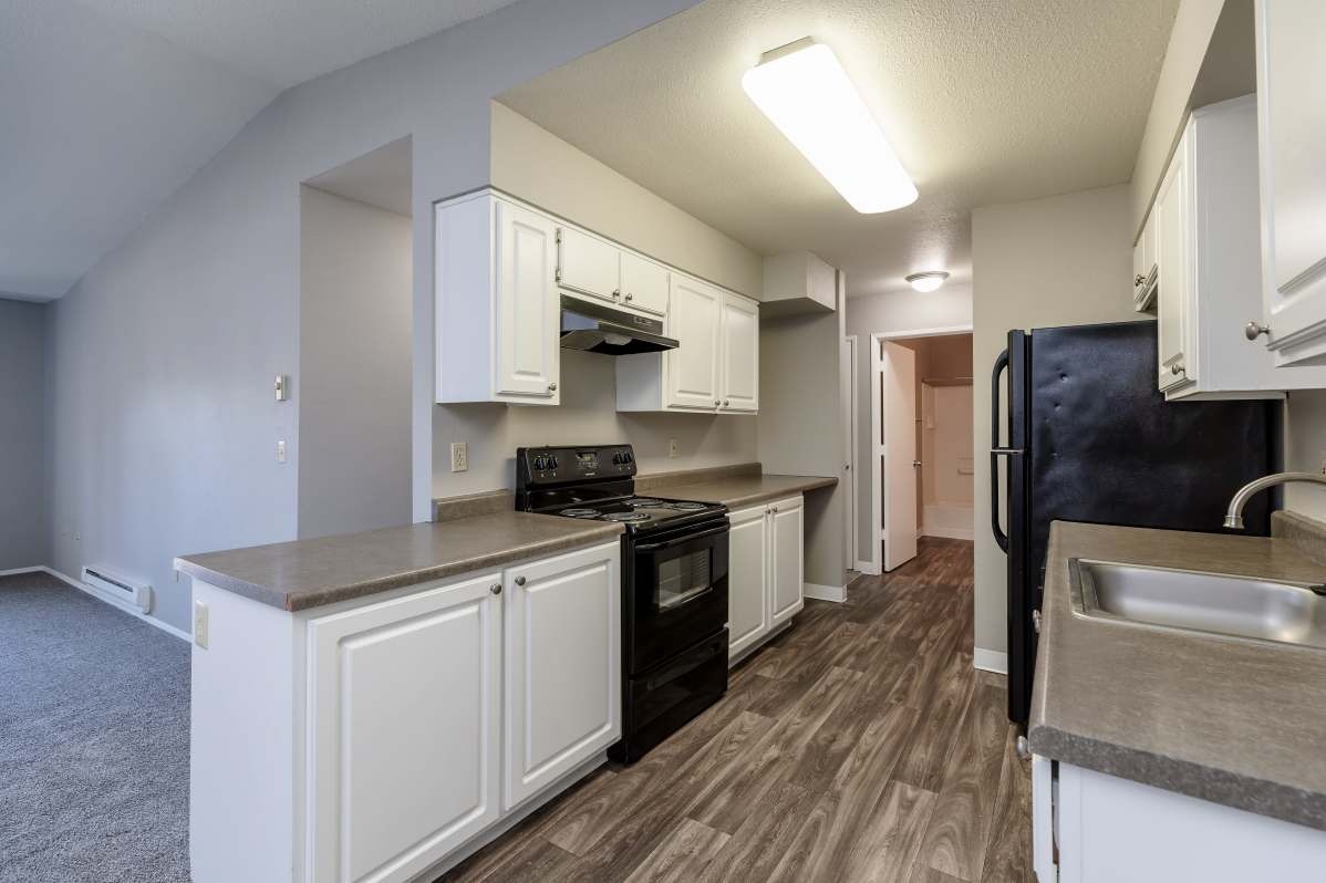 Arnada Pointe Apartment Homes Image 5