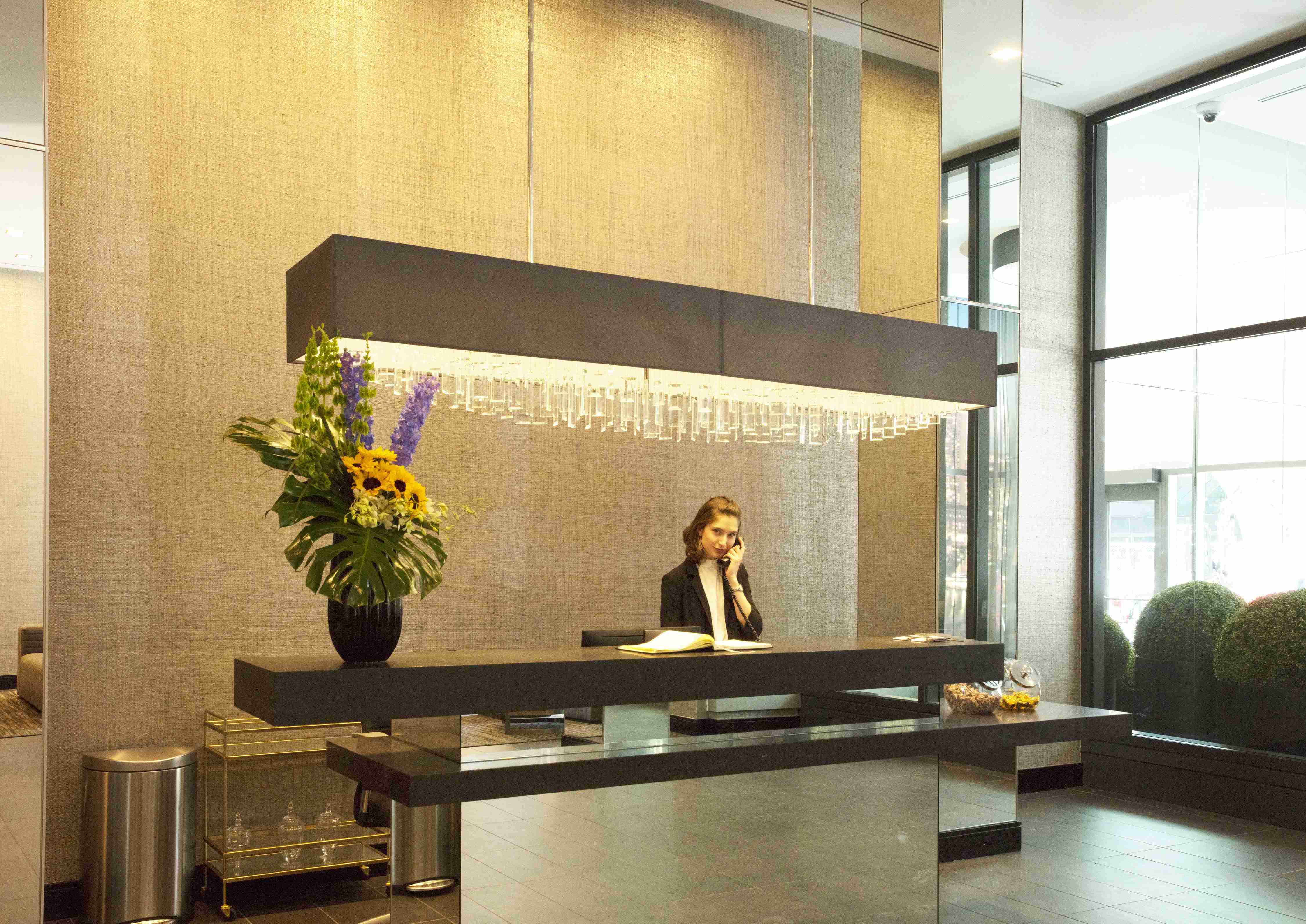 Concierge and Door Service
