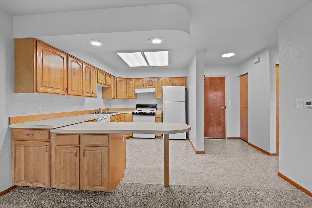 Sycamore Apartments Image 11