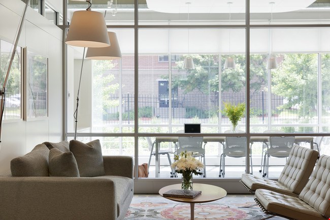 NoLo Living South (North Loop) Image 2