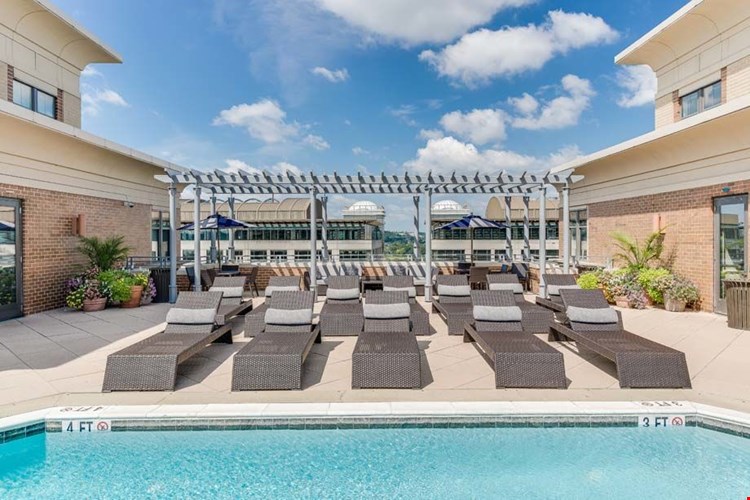 Camden Potomac Yard Image 37