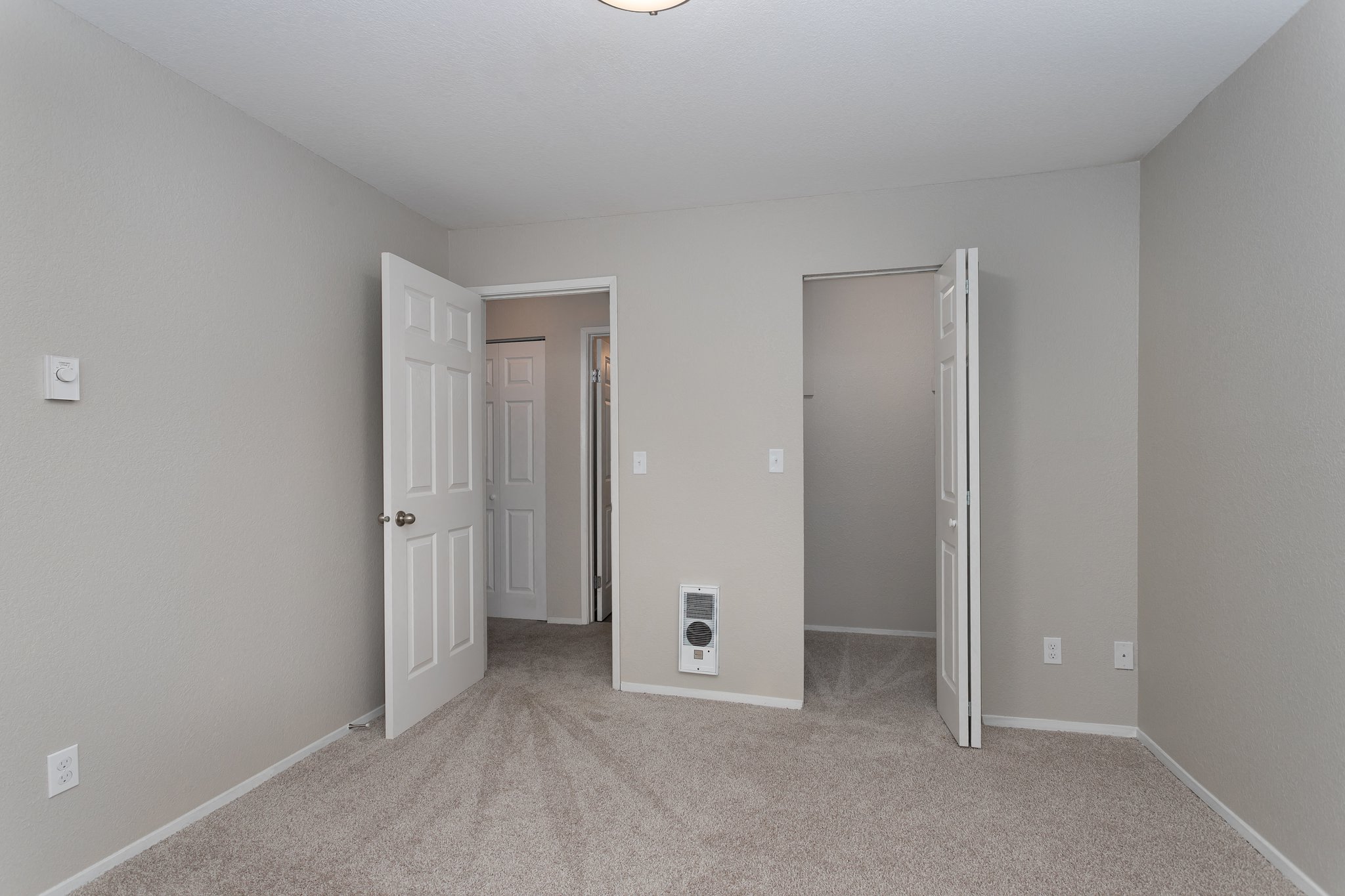 Bayview Apartment Homes Bedroom and Closet Door