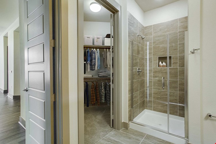 Camden Victory Park Image 13