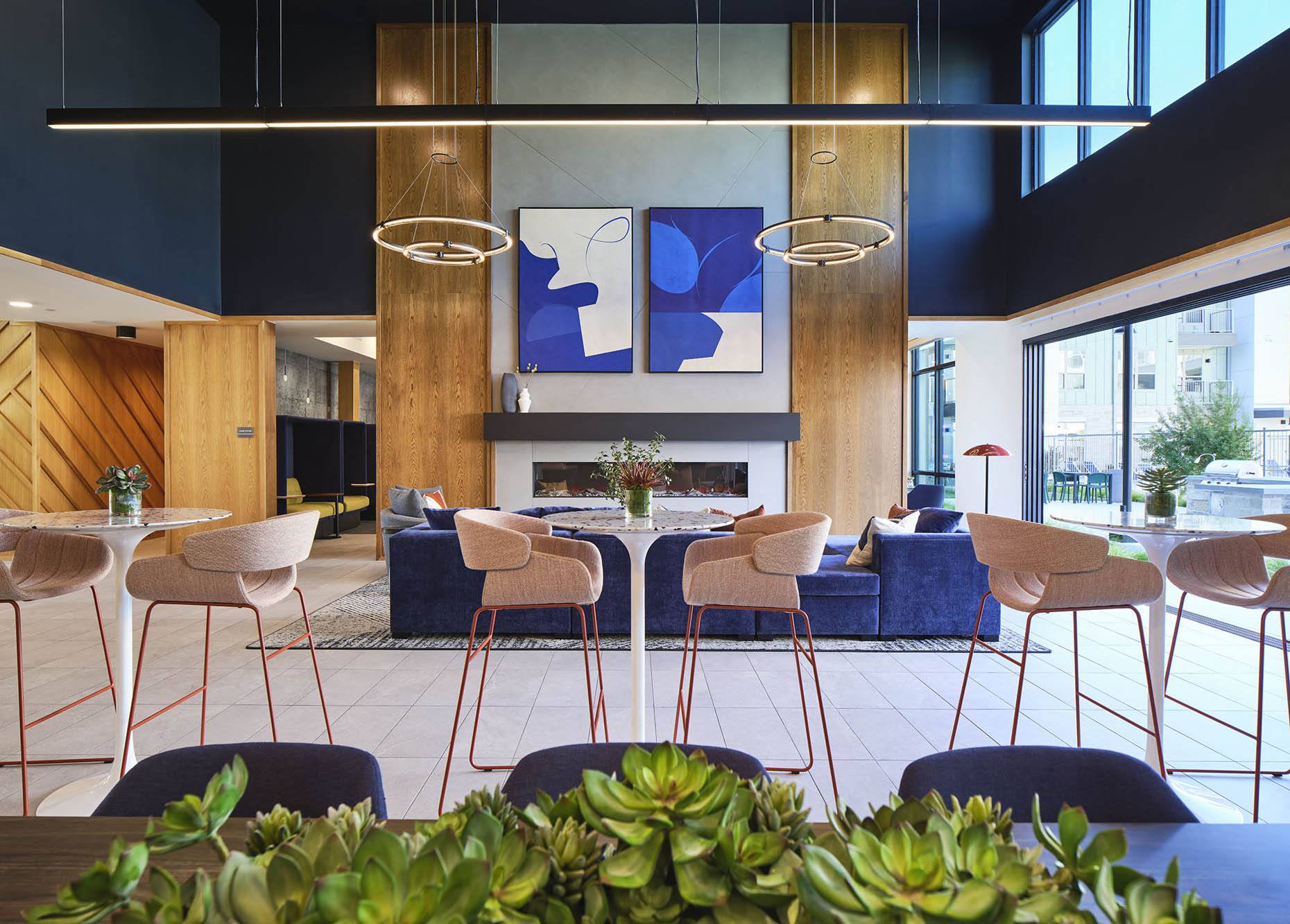 Fireplace Lounge