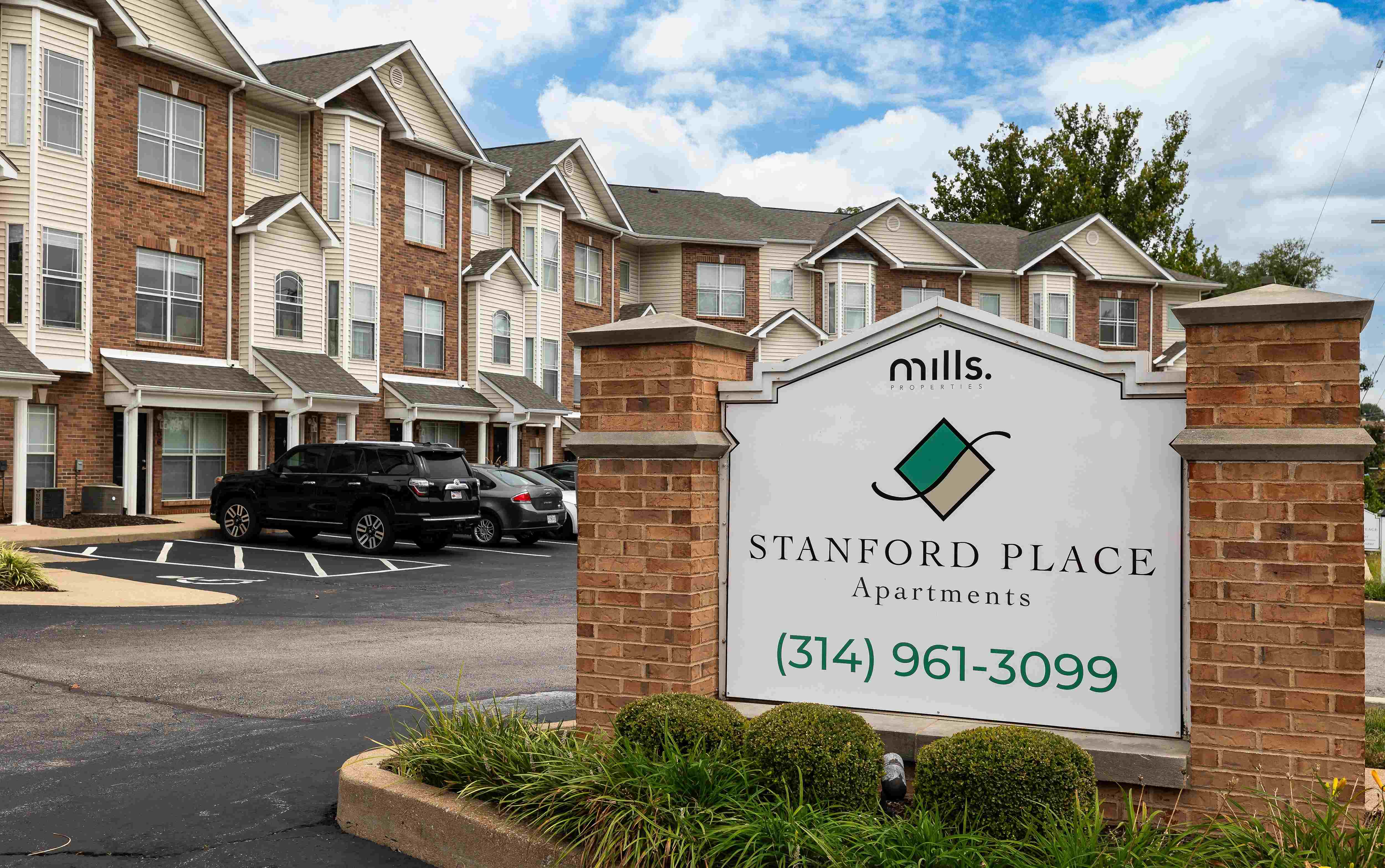 Stanford Place Image 18