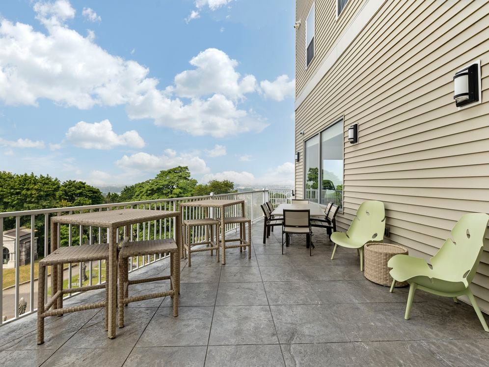 Resident lounge with outdoor terrace
