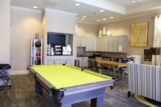 Two 21 Armstrong Image 13