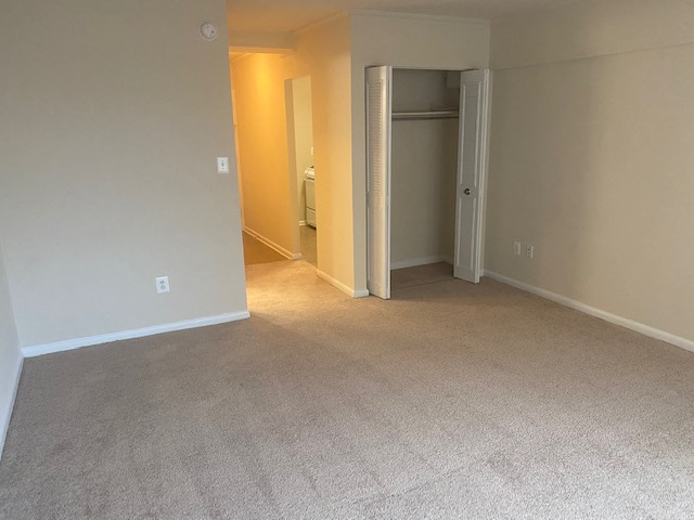 Silver Spring Towers Image 17