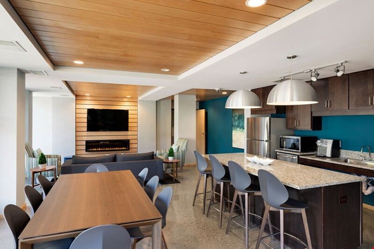 Laguna Apartments Image 10