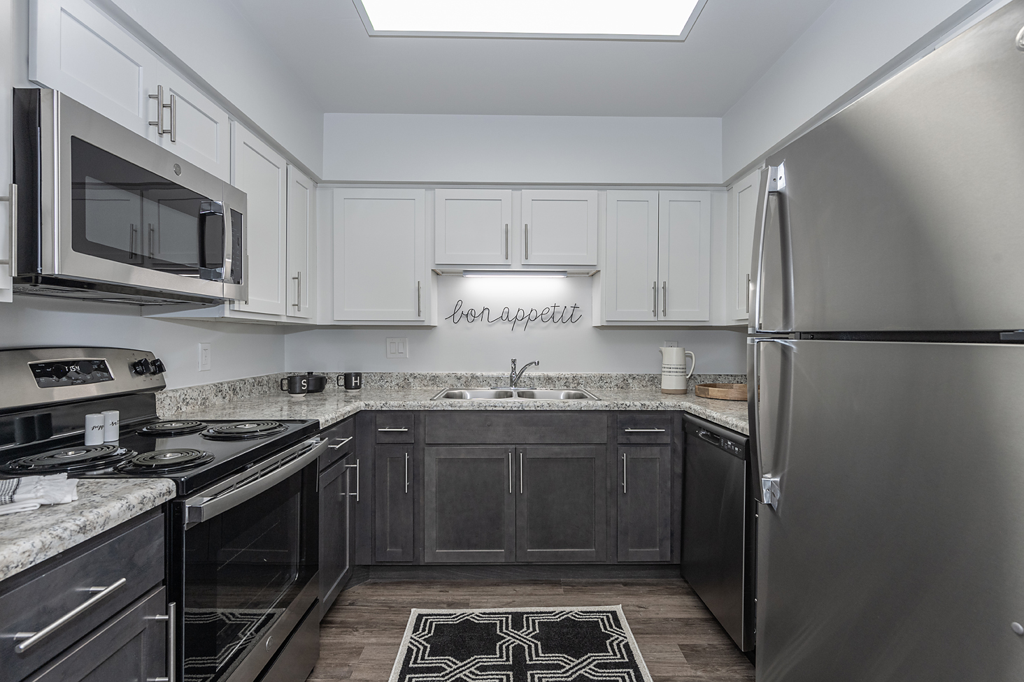 Bloomfield Apartments Image 3