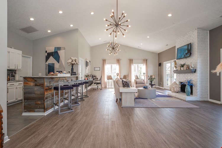 Sterling Park Apartments Image 3