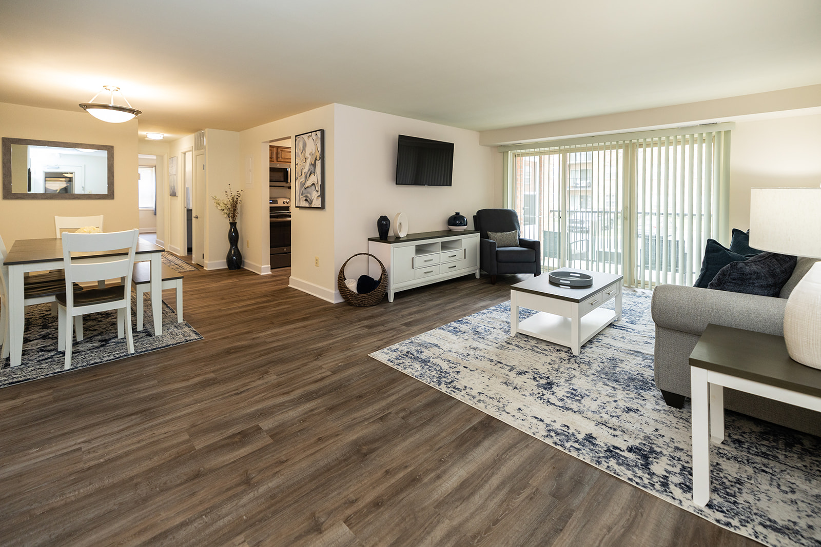 Cromwell Valley Apartments Image 11