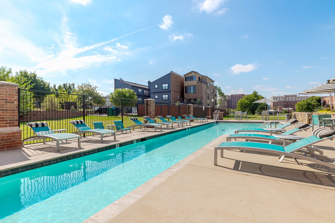 Deep Deuce at Bricktown Apartments Image 6