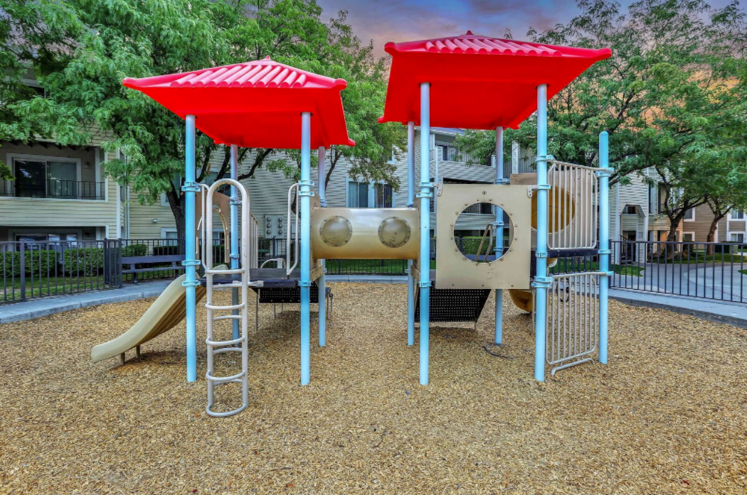Seasons at Pebble Creek Apartment Homes Image 18