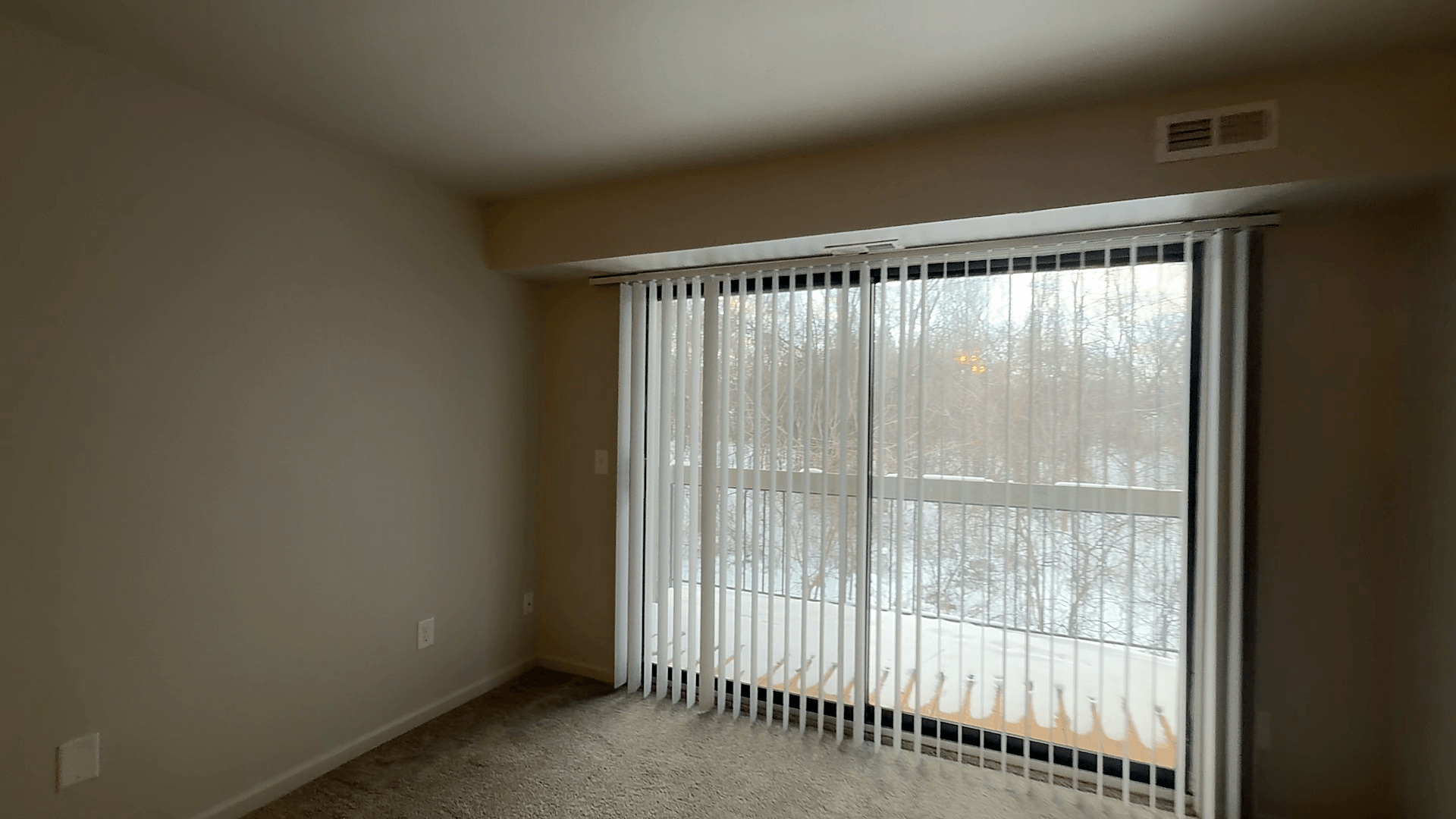 Three Oaks Apartments Image 47