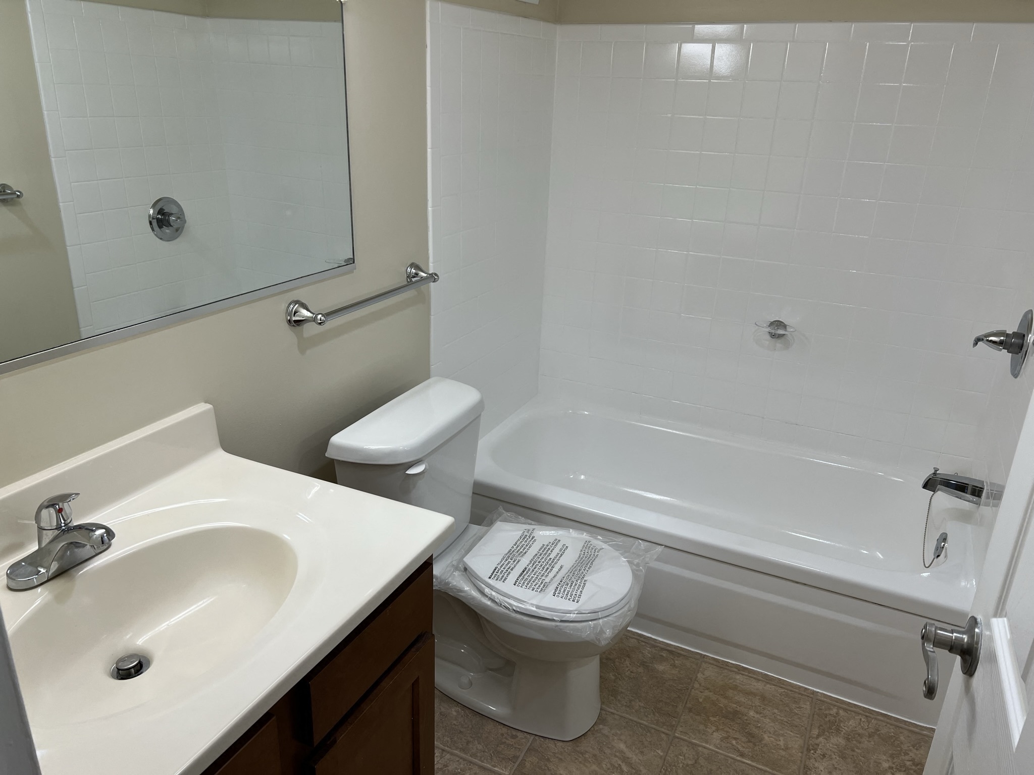 Silver Spring Towers Image 147