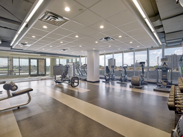 Hudson Lights Image 8