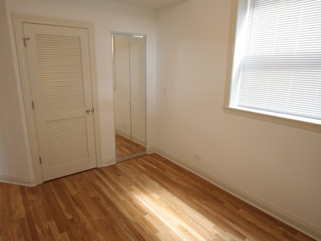 5400-5408 S Ingleside Avenue Image 9