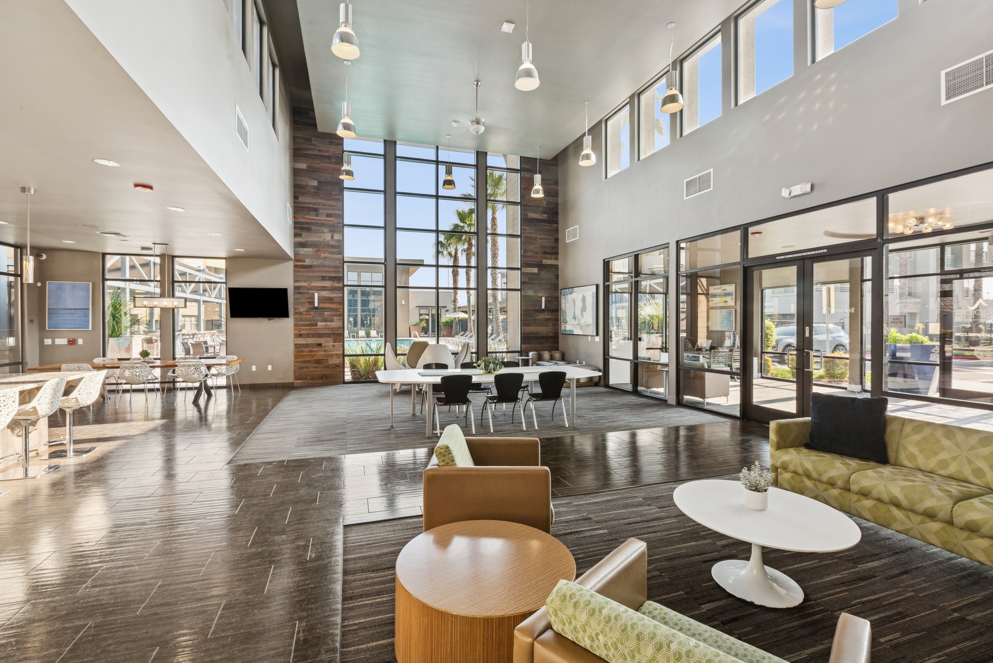 Aspire Apartments Tracy CA lobby lounge amenities