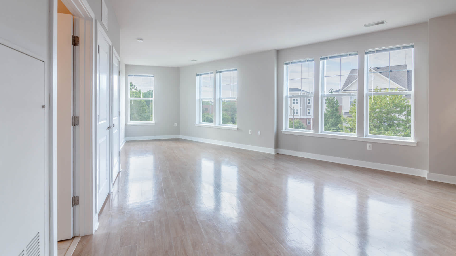 Radiant Fairfax Ridge Image 11