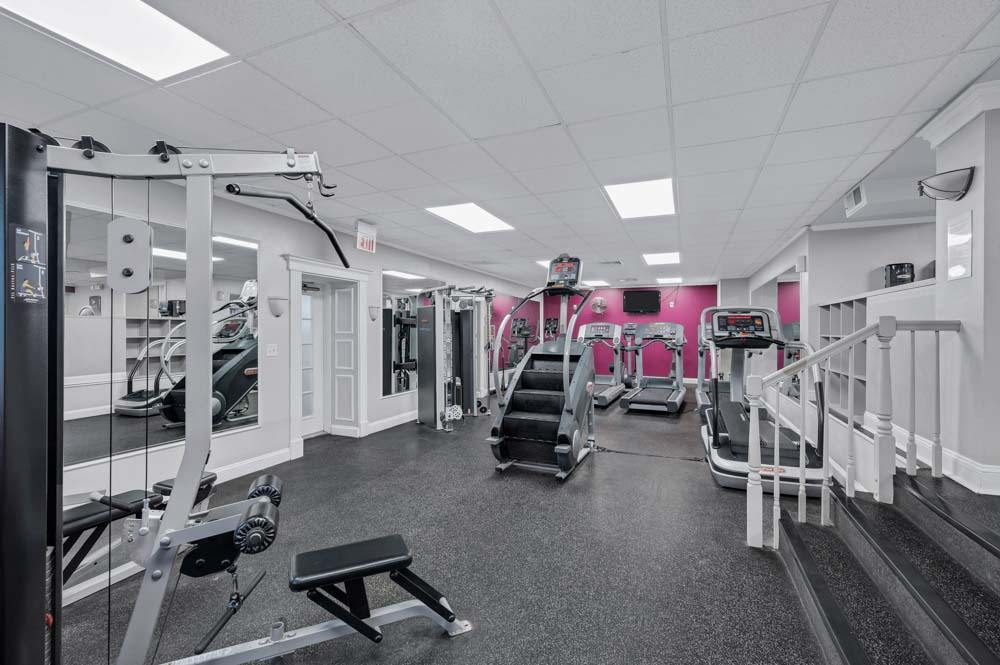 Woodside Place Image 14
