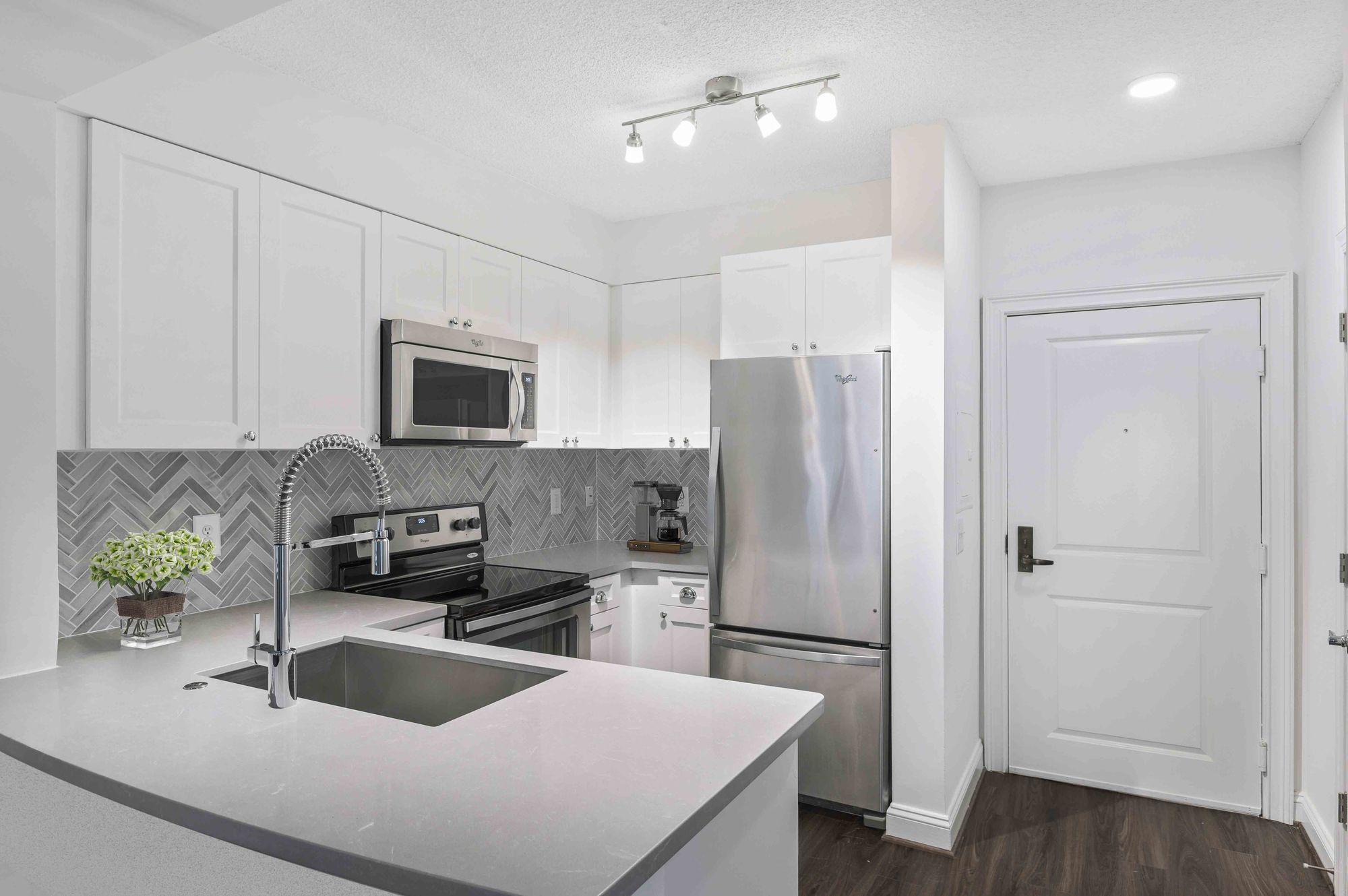 Camden Grand Parc Image 1