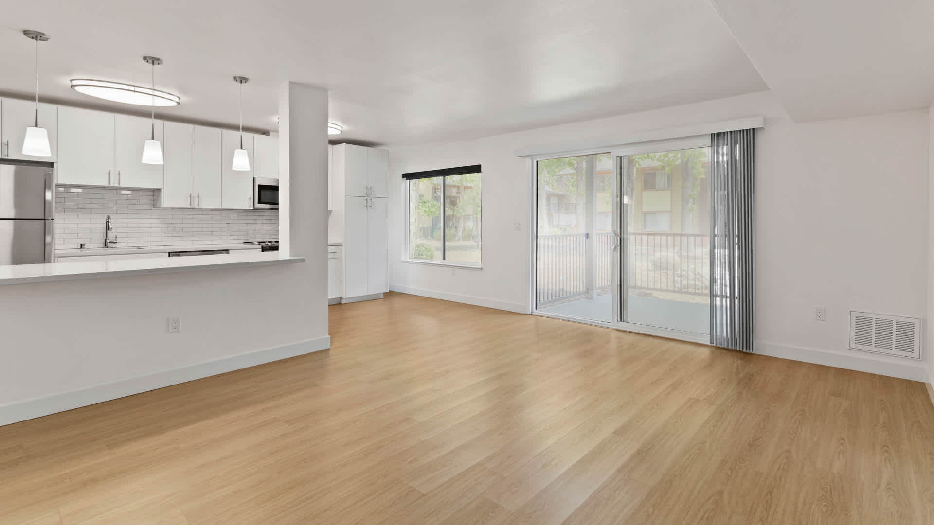 Lorien Ivy I Image 8