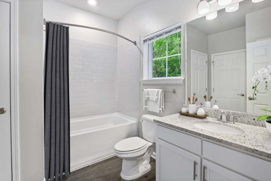 Camden Crest Image 17