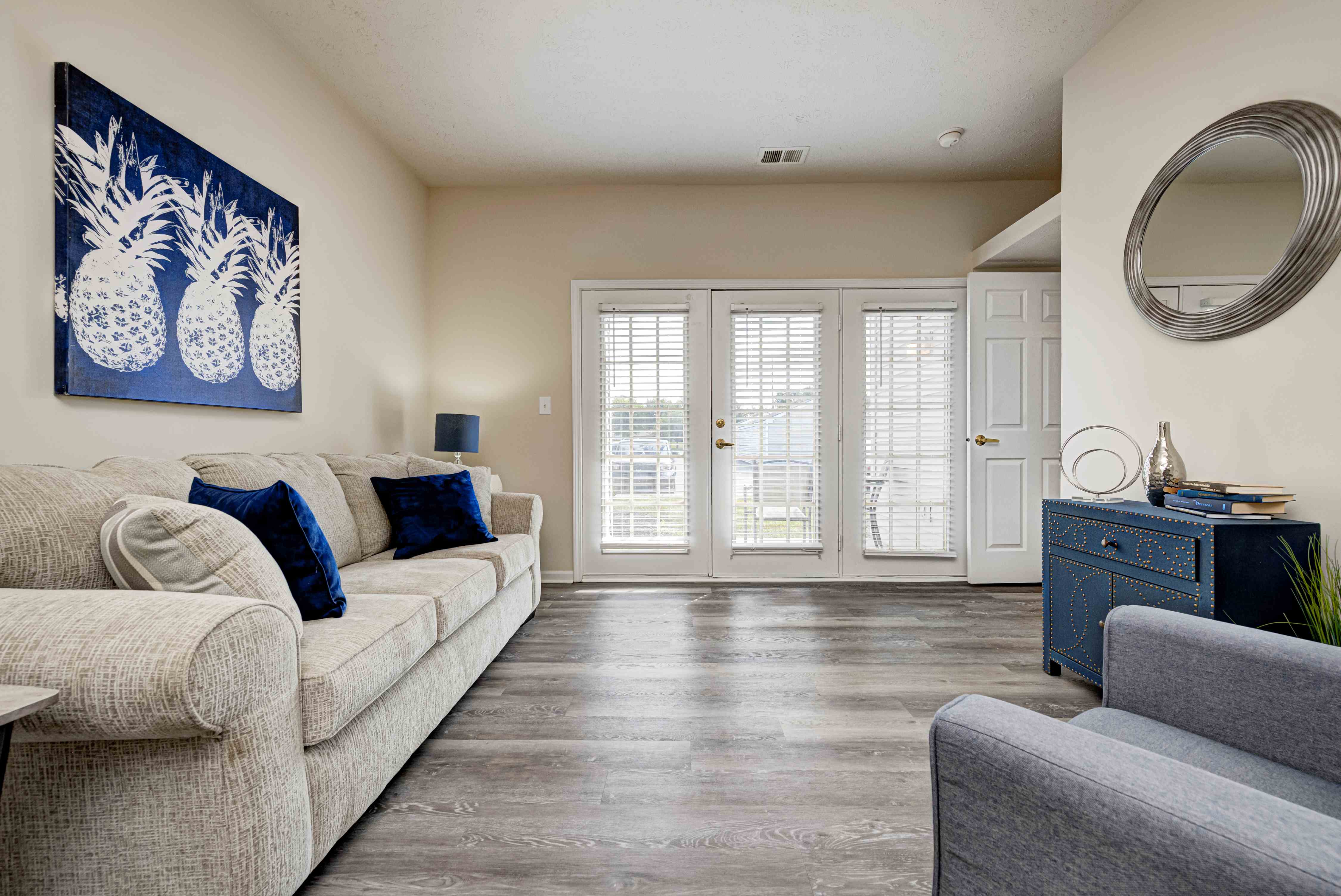 Autumn Chase Image 4