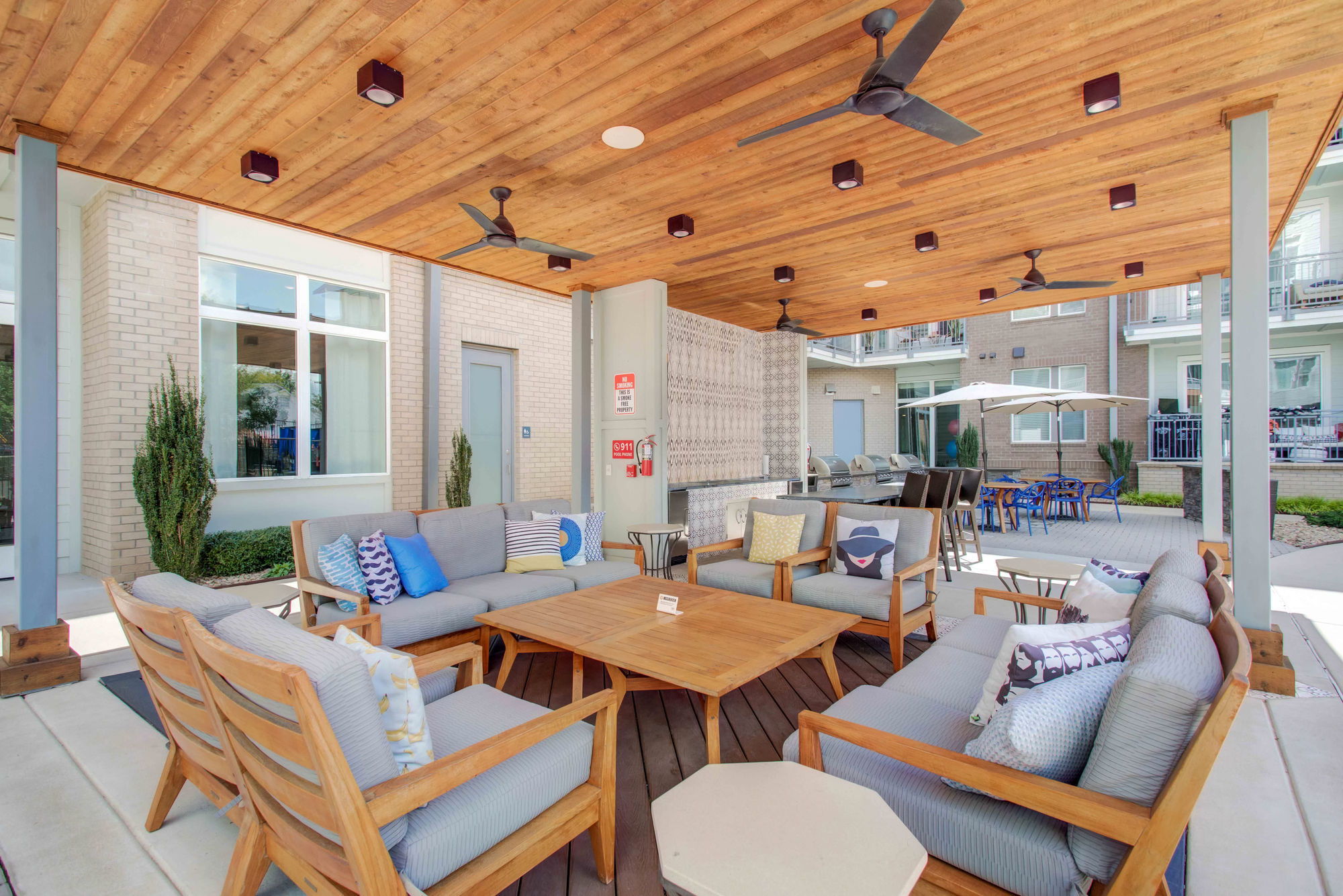 IMT 8 South Image 26