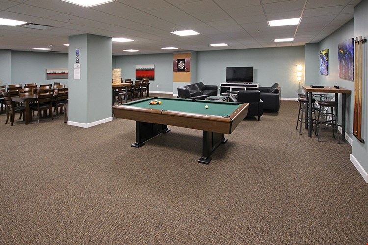 Residences at 1717 Image 16