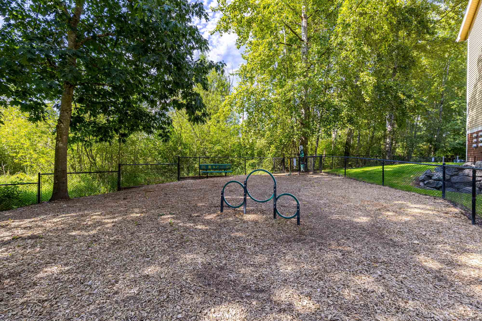 Aravia Apartments Image 12