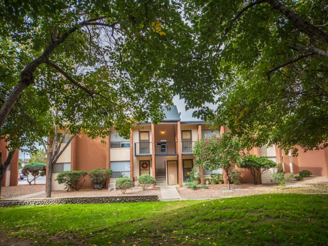 Vista Village Image 3