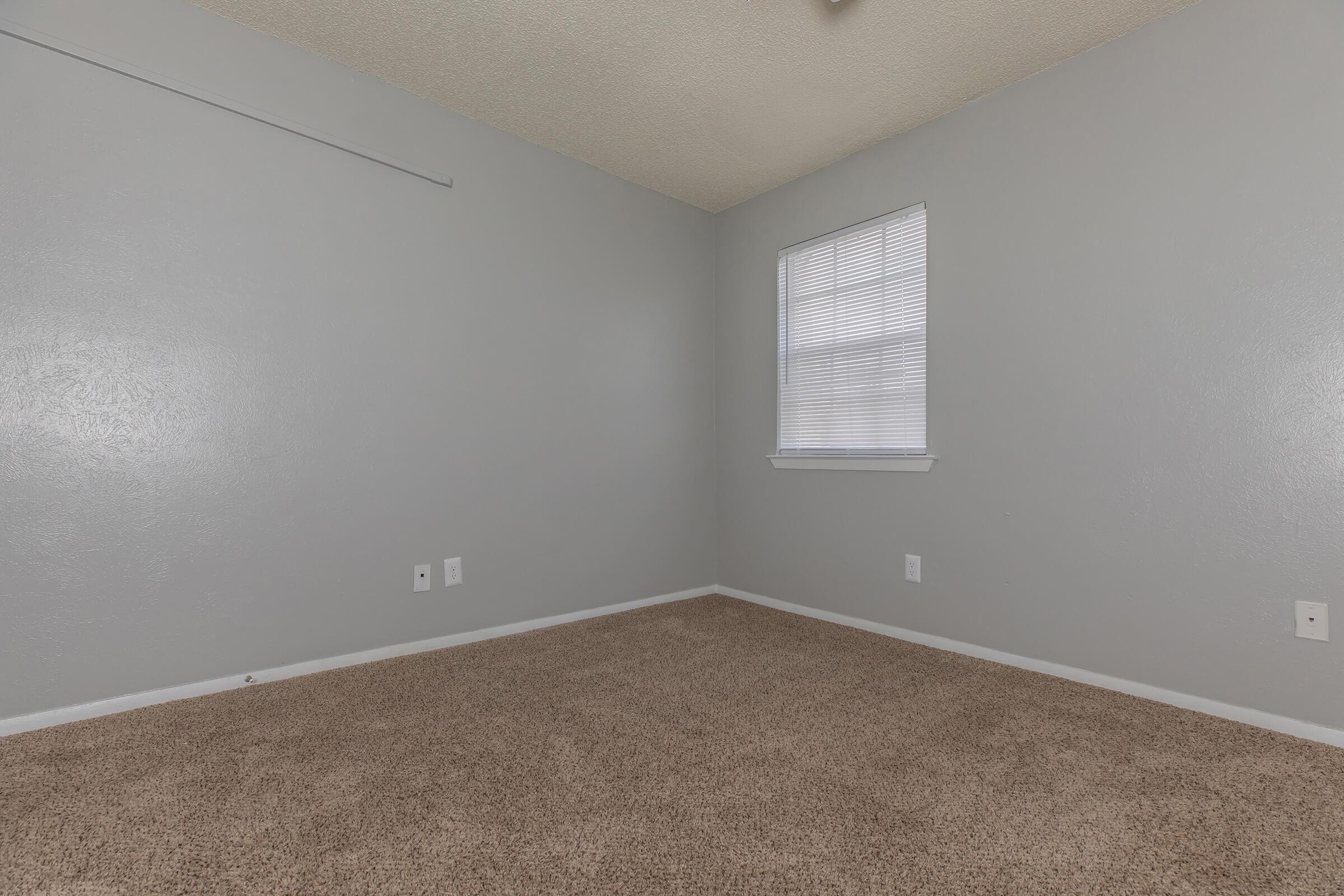 Ticknor Terrace Image 6