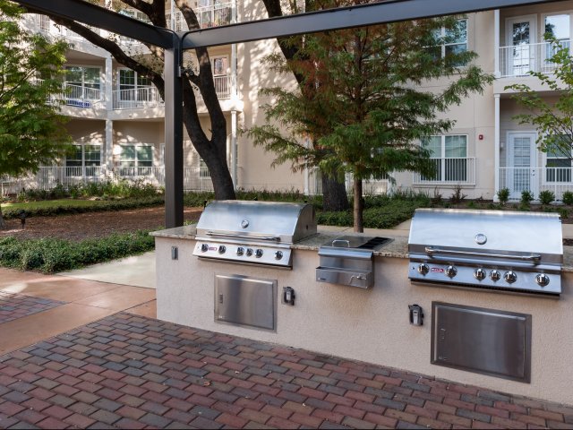 4110 Fairmount Image 4
