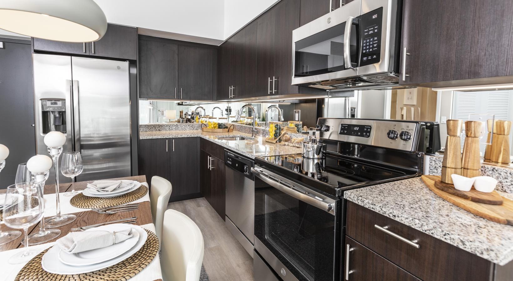 Village at Coral Reef Image 4