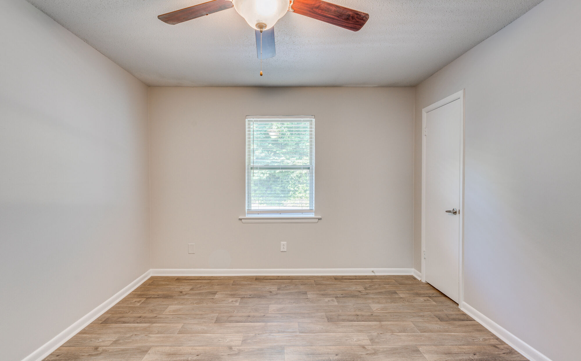 Northshore Village Image 13