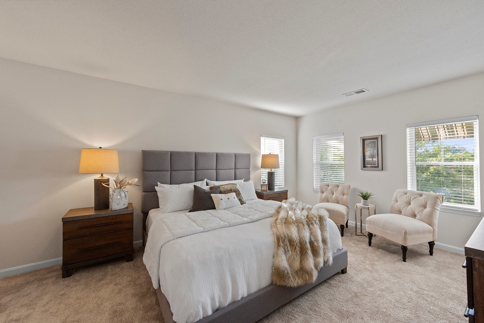 Roebling Row Image 16