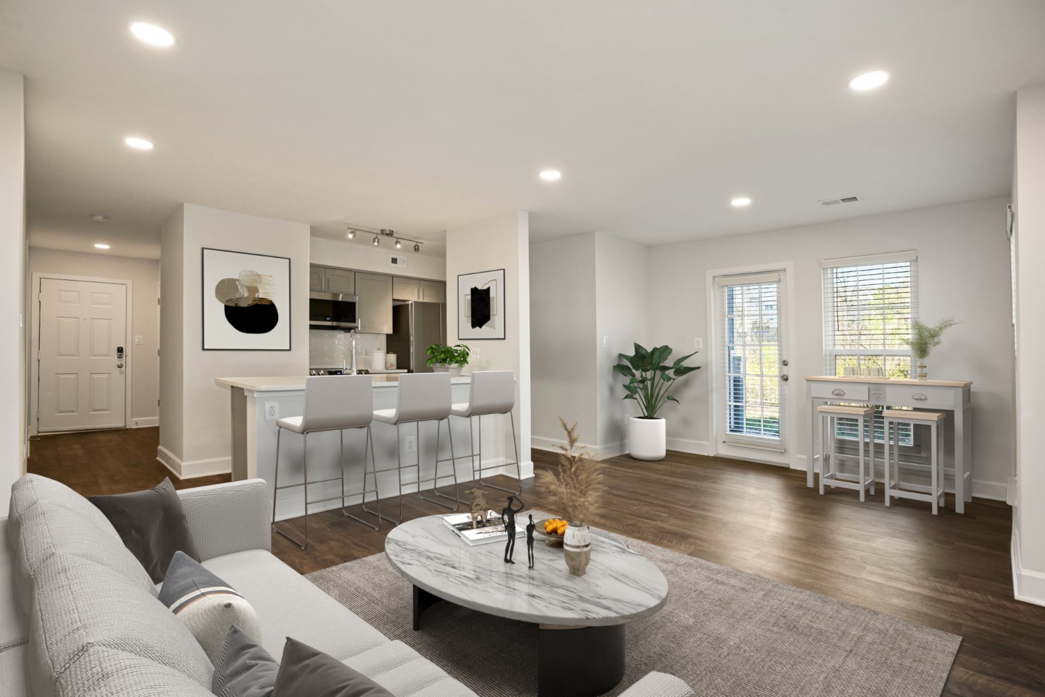 Lakeside Apartments Image 33