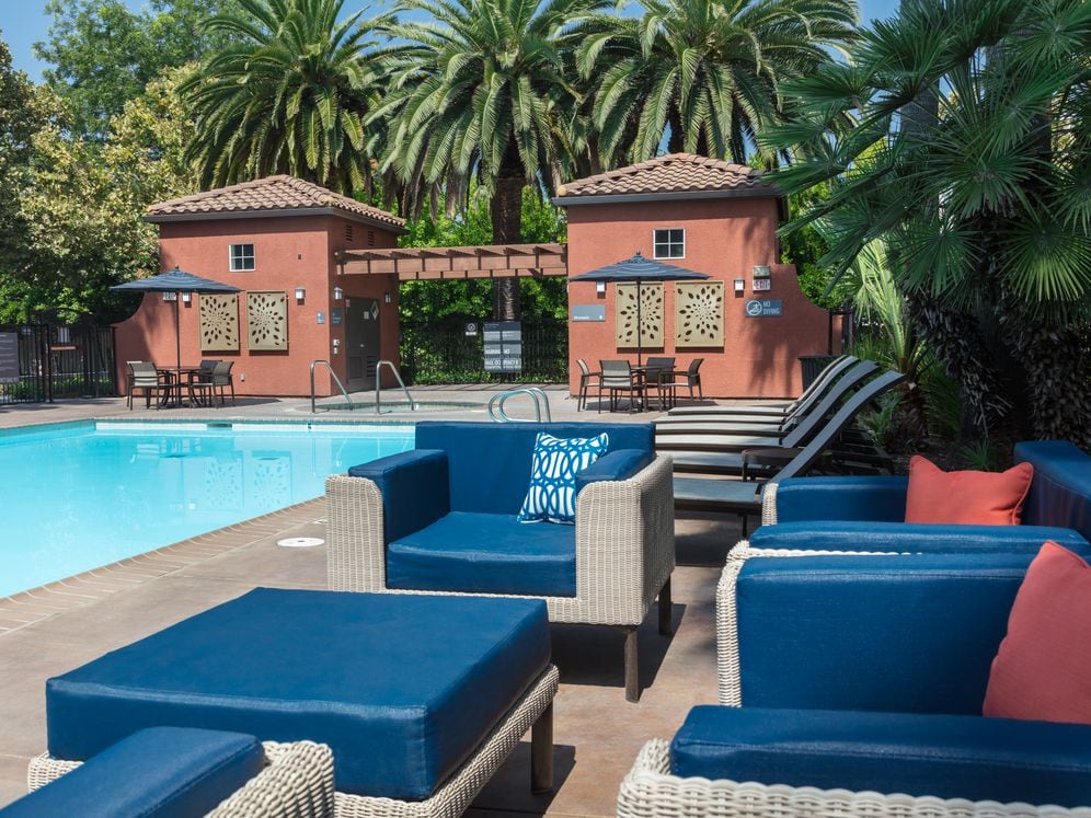 Sundeck with Lounge Seating