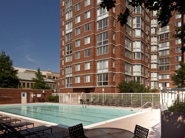 Apartments At Lincoln At Old Town Alexandria