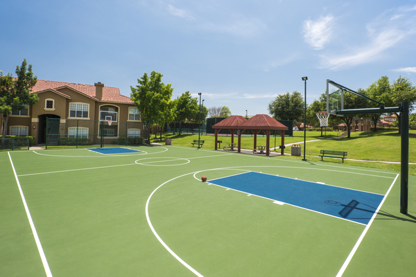 Estates On Frankford Image 5