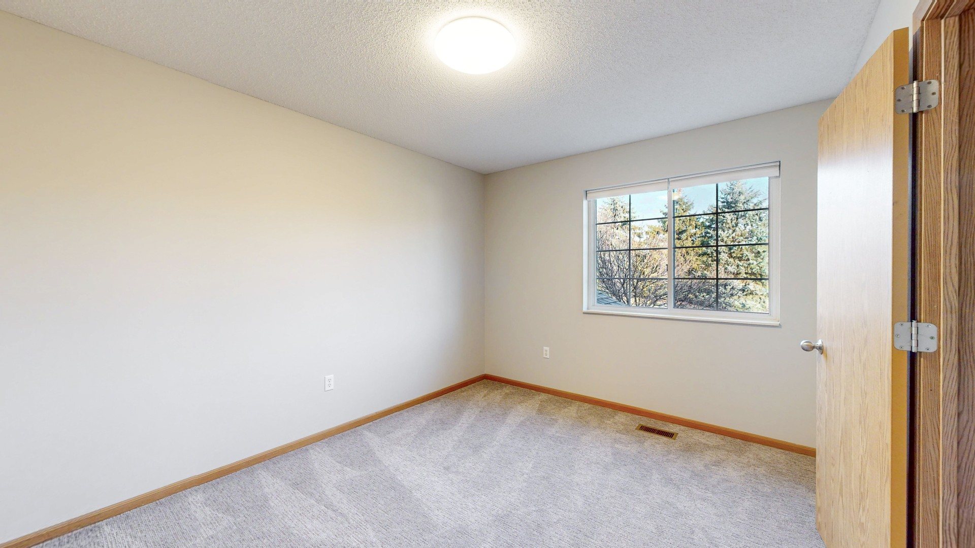 Cedar Pointe Townhomes Image 63