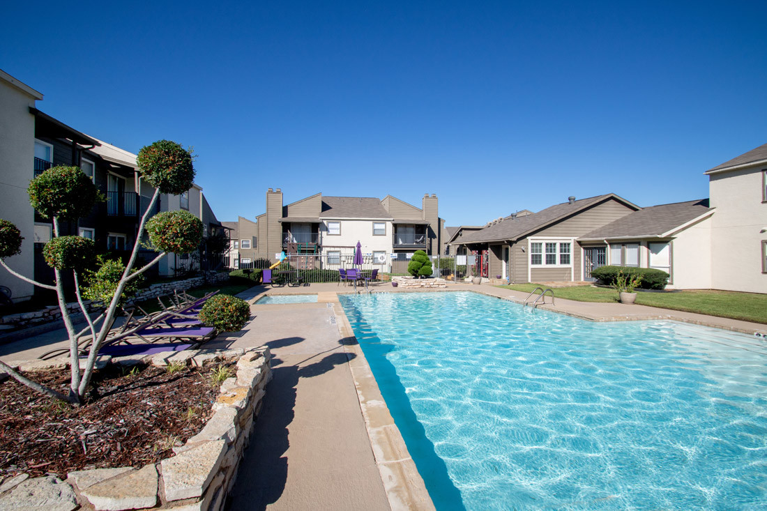 Stonegate Apartments Image 21