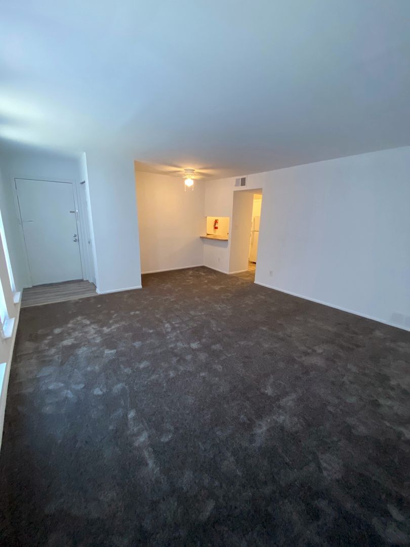 The Village at Laurel Creek Image 2