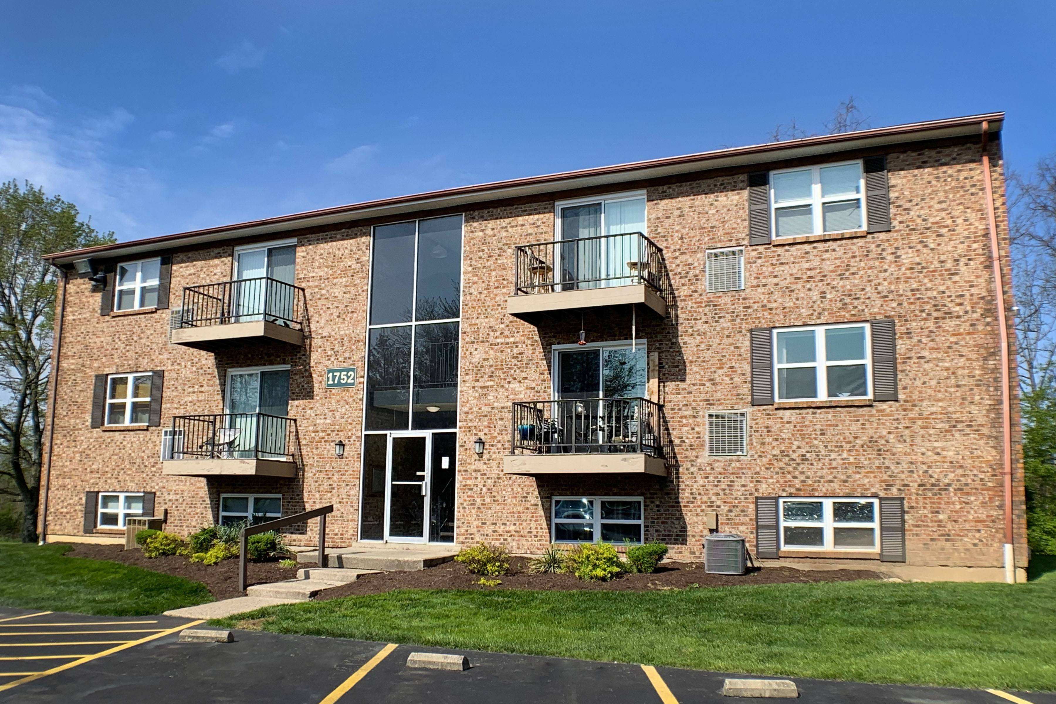 Crown Crossing Apartments Image 18