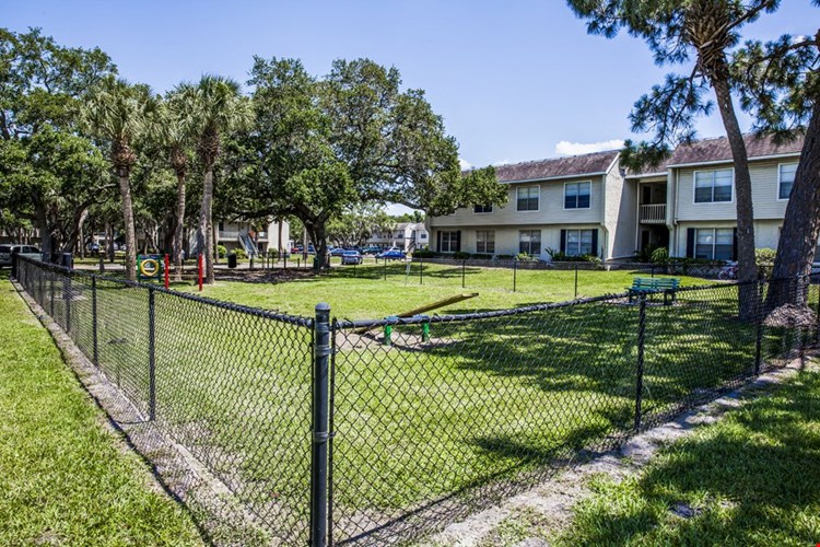 Somerset Apartments Image 18