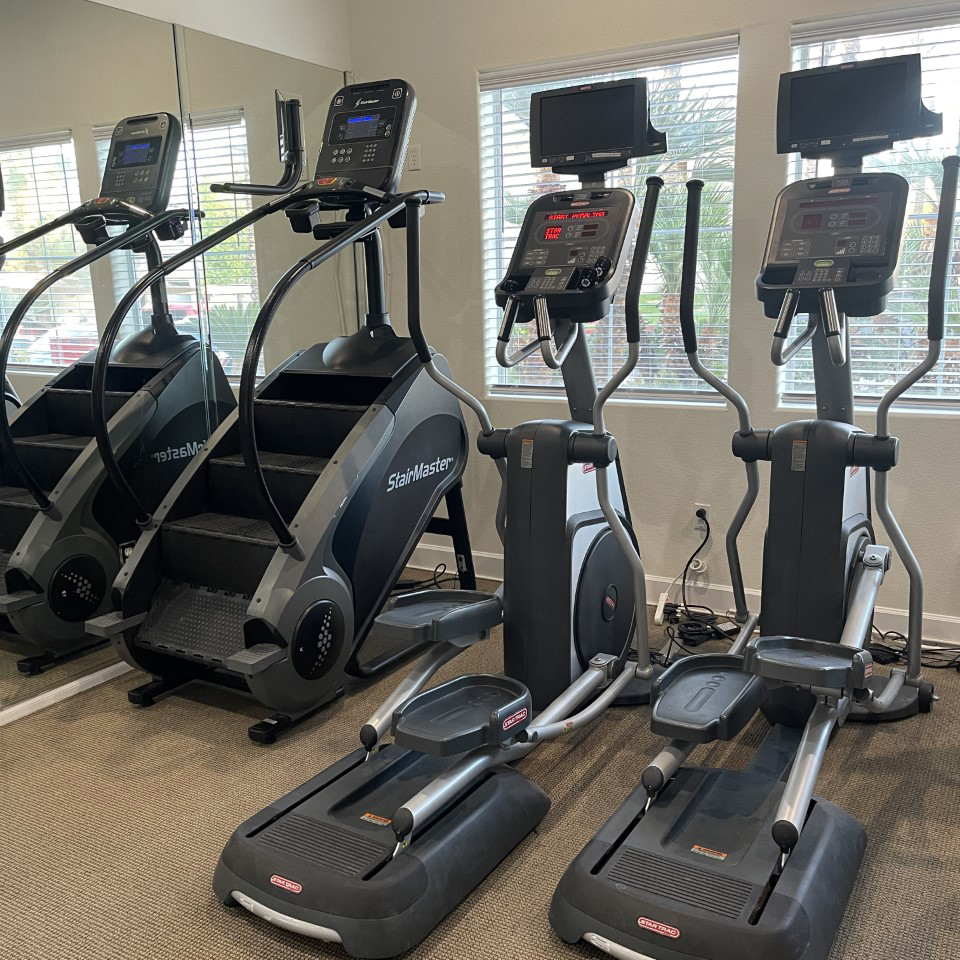 La Villa Estates Image 5