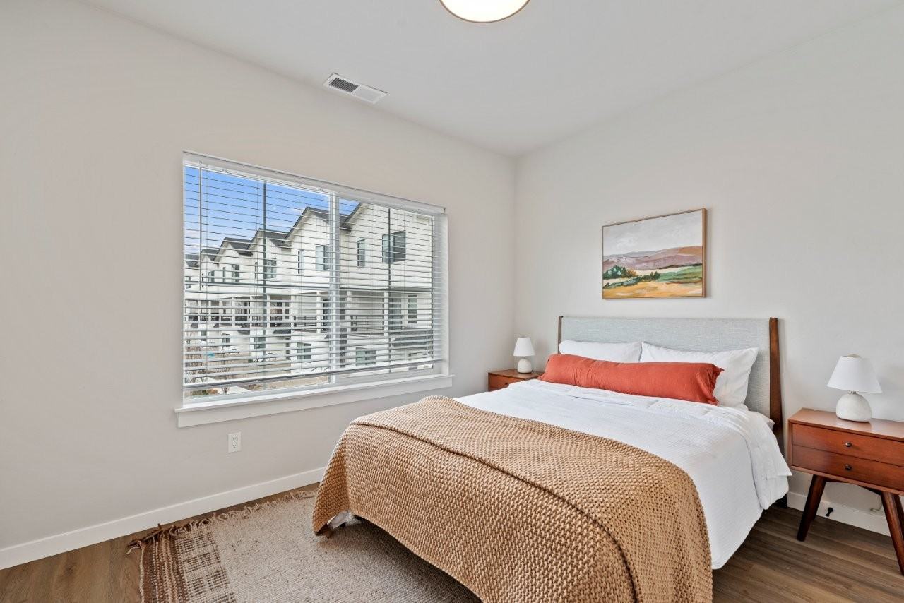 Alpine Landing Townhomes Image 13