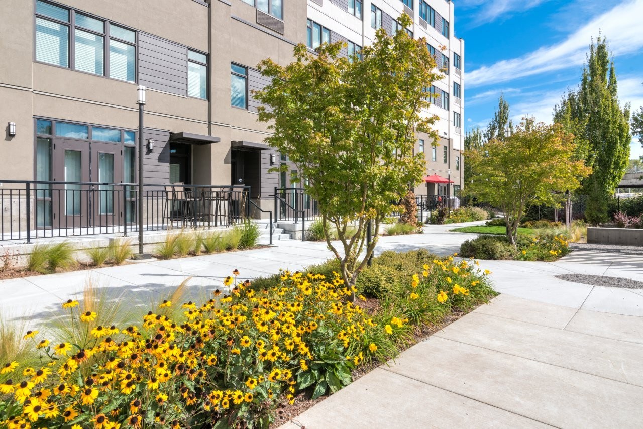 Grant Park Village Image 15